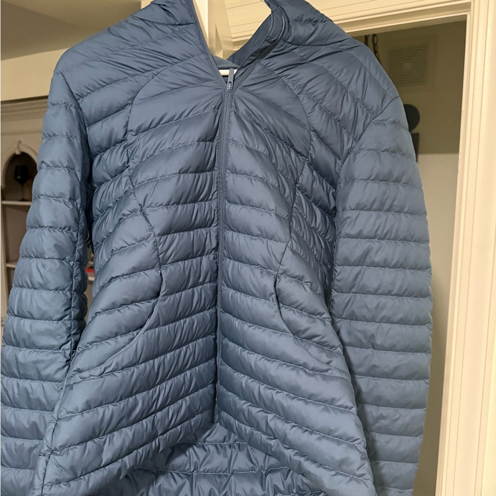 lululemon athletica Women's Slate Blue Puffer Jacket